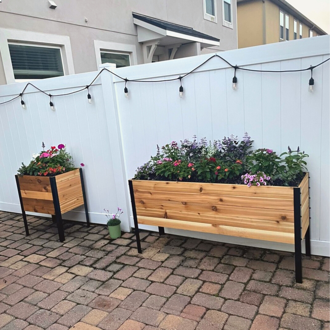 18″ x 24″ Raised Garden Bed - 30" TALL / Signature