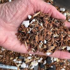 ORCHID BARK POTTING SOIL 4qt