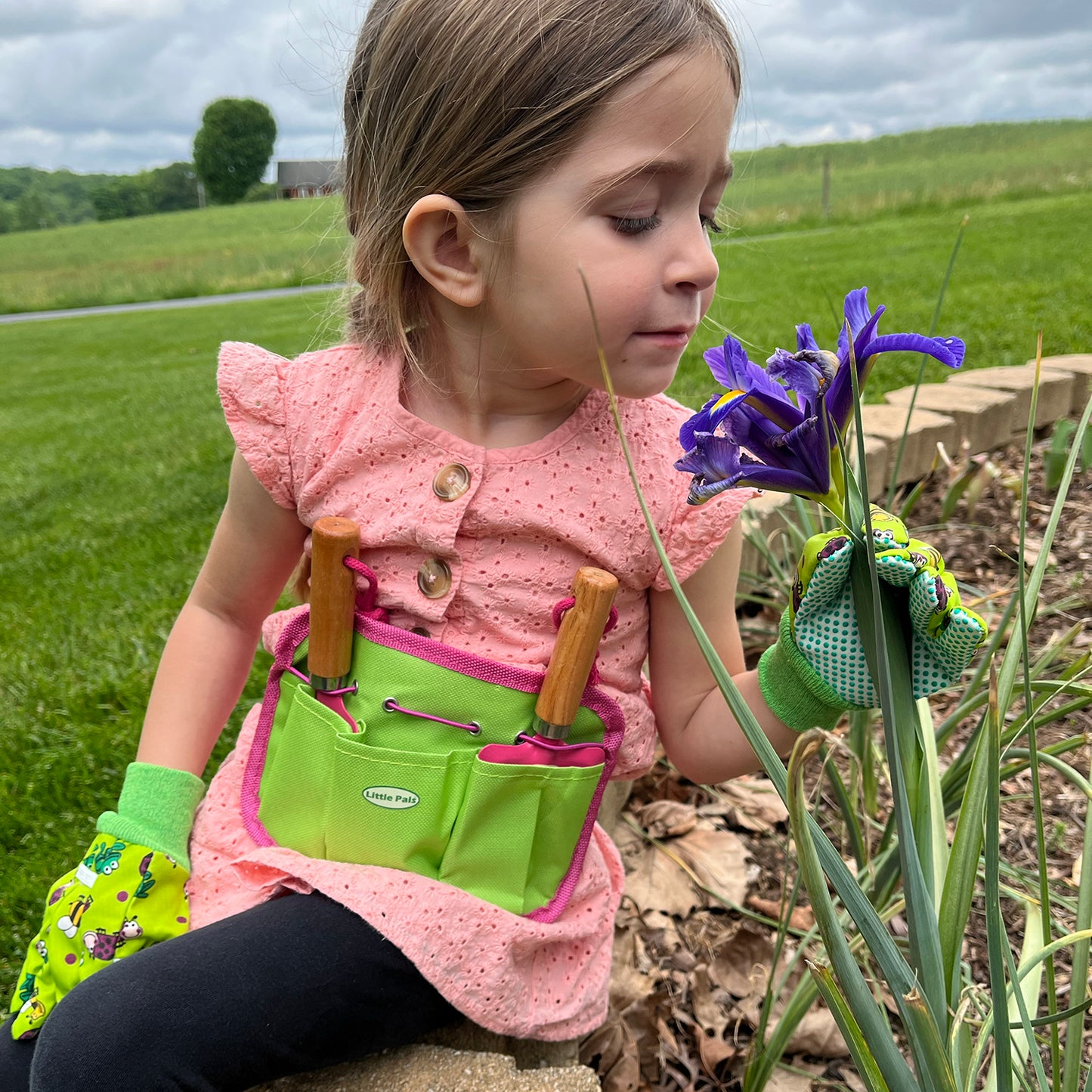 Little Pals Pink Tool Pouch Kit