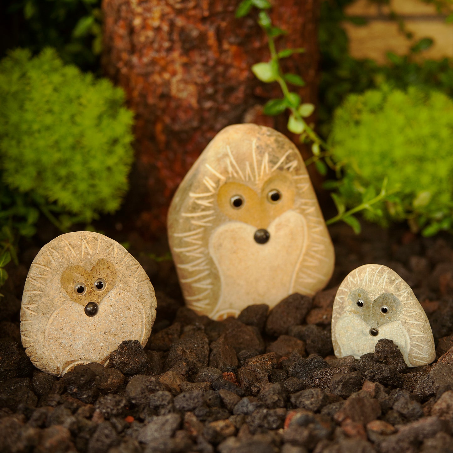 Boulder Standing Hedgehogs Family -  cute 3 Pcs 4"-6"-8"